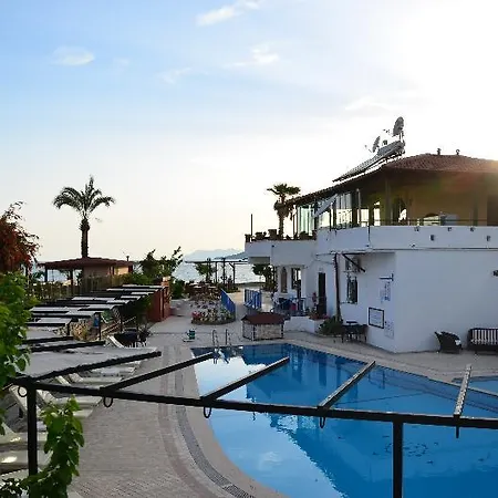Hotel Letoon 3*